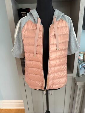Herno Pink and Gray Women’s Quilted Hooded Short-Sleeve Jacket